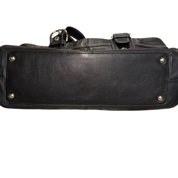 COACH Black Pleated Leather Soho Shoulder Bag F13732 – Y2K Vintage Elegance - Picture 4 of 12